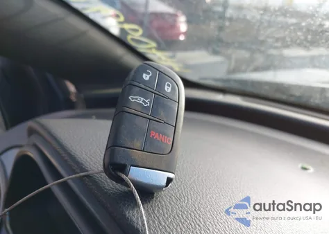 2015 Chrysler 200 S z USA, uszkodzony, nr VIN 1C3CCCBB5FN550766